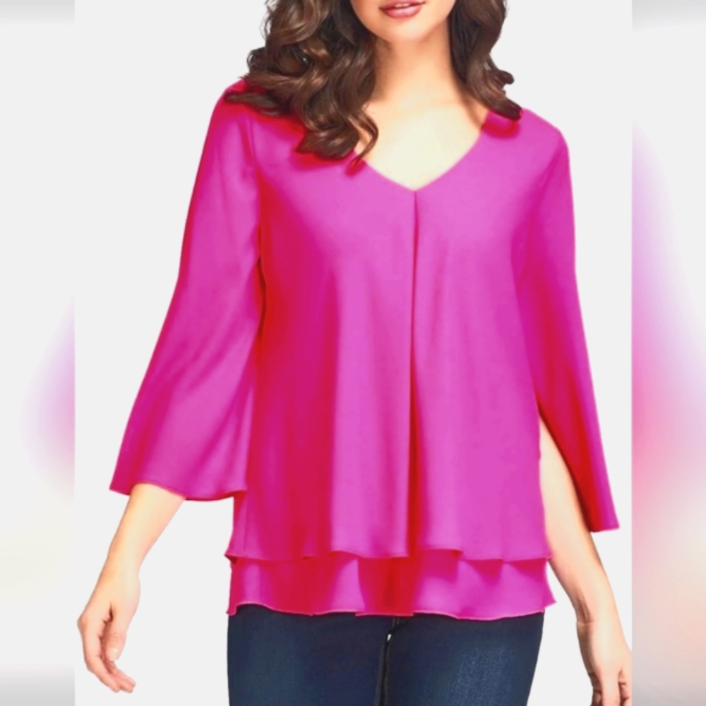 Frank Lyman Montreal Size 8 Hot pink layered top with cape sleeves!